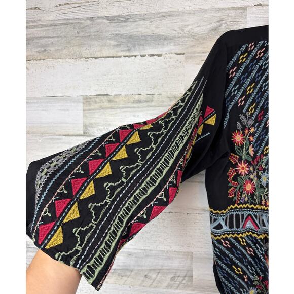 Johnny Was Women’s M Black Ezra Embroidered Floral Button-Up Cinch Waist Blouse - Picture 7 of 9